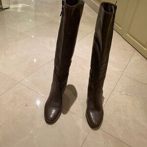 Via Spiga Leather boots in Brown